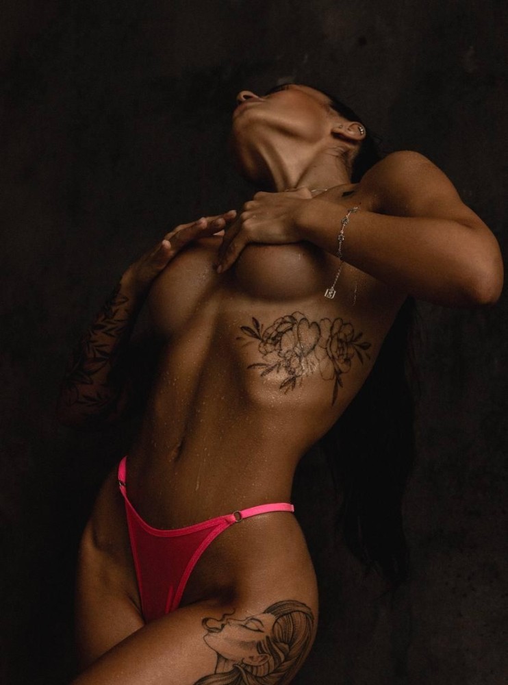 Индивидуалка Юлька главное фото в городе Россошь 