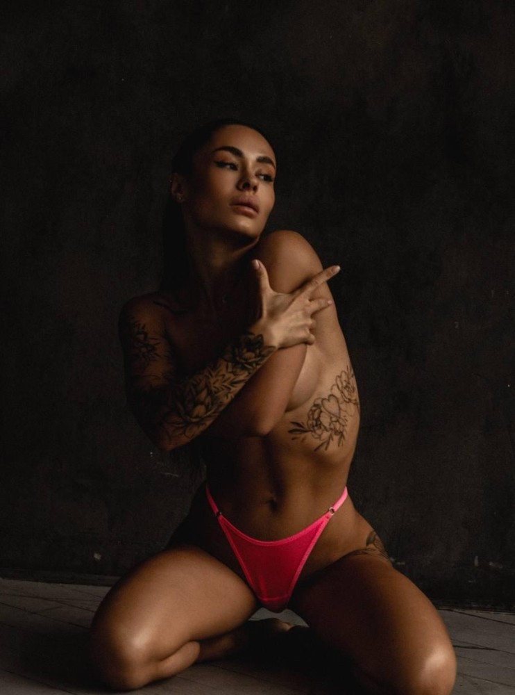 Индивидуалка Юлька фото № 2 в городе Россошь