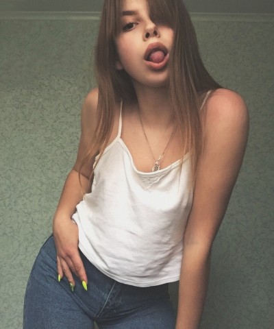 Клара, Г. Россошь